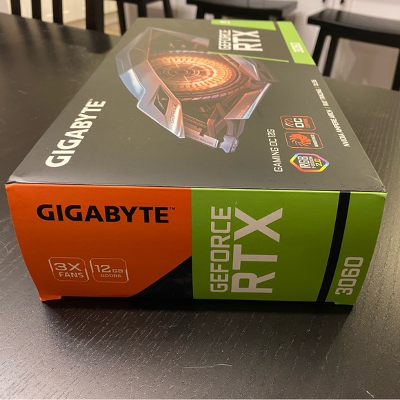 GIGABYTE GeForce RTX 3060 Gaming OC 12G - NVIDIA Graphics Card - Picture 2 of 5